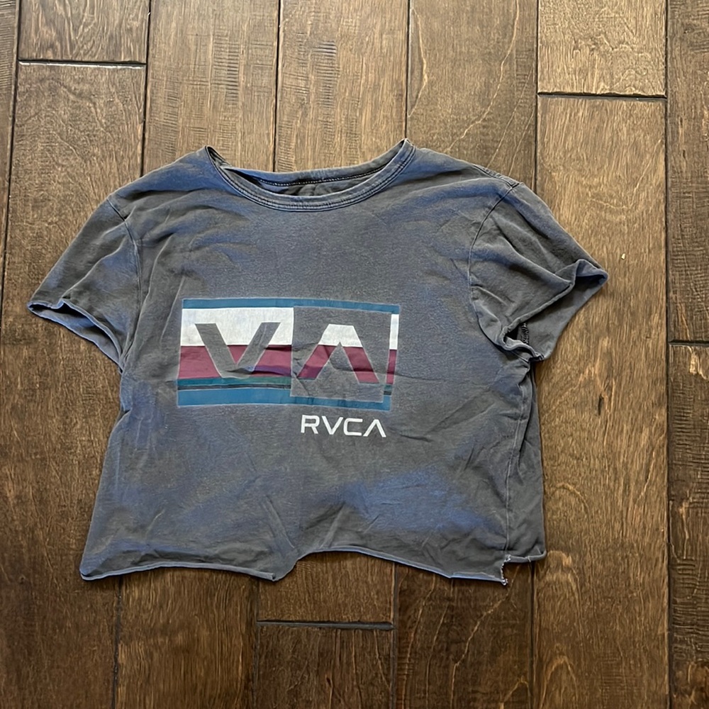 RVCA TEE VERY WORN SIZE XS